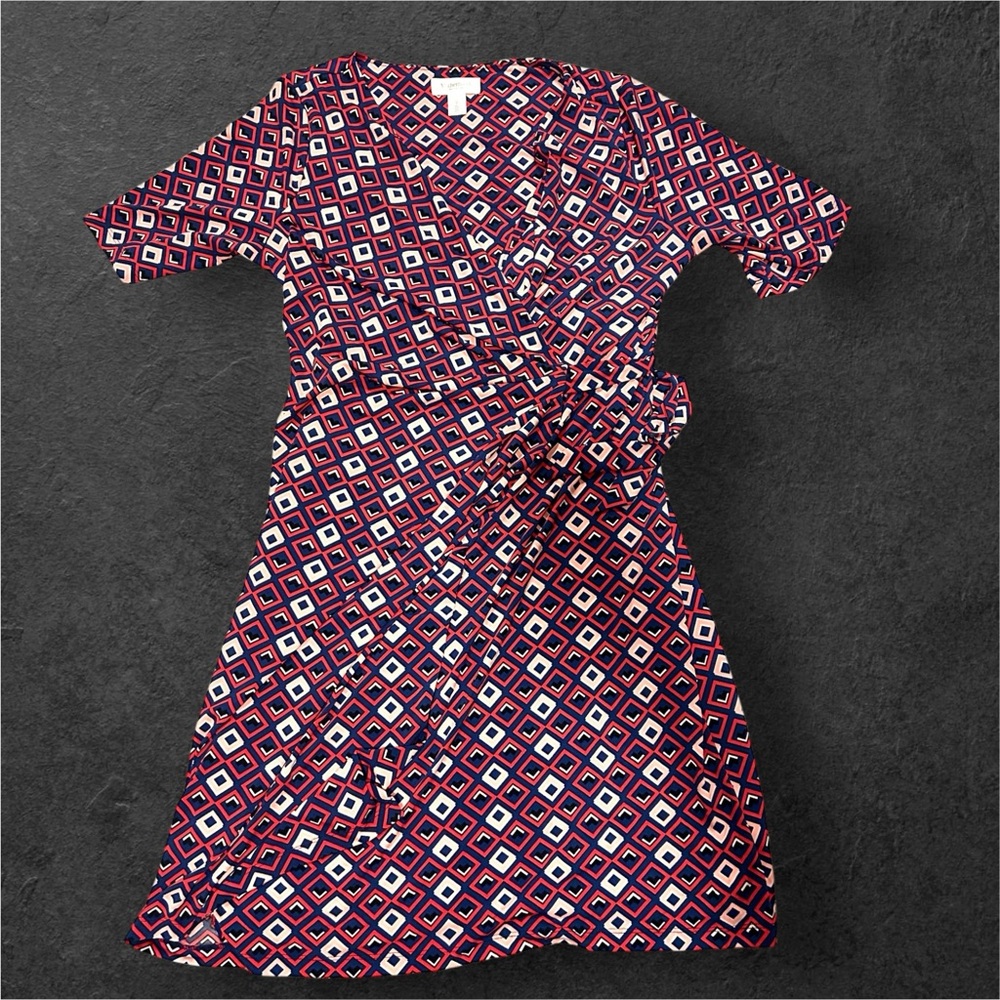 NWOT Maternity Wrap Dress - L
